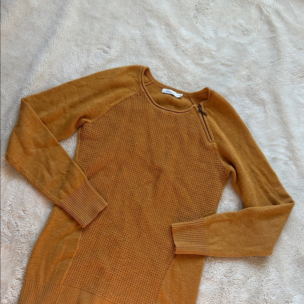 Reitmans Ribbed Knit Top – Size XS | Mustard Cozycore | Fall Capsule | - Picture 4 of 9